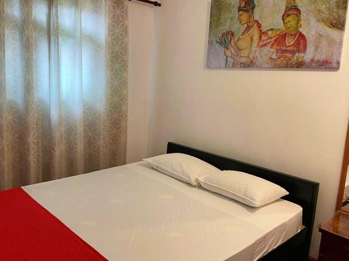 Olivia Homestay Anuradhapura Buitenkant foto